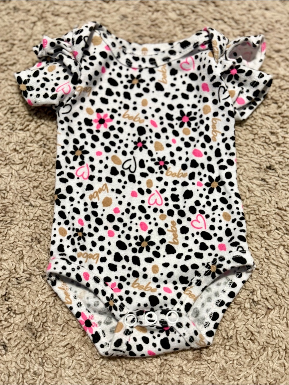 bebe Baby Girls 0–3M Dalmatian Print Flutter Sleeve Bodysuit